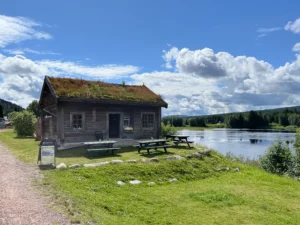 Café norvégien au bord de la Trysilaelva