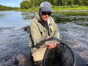 Pêche de l'ombre à la mouche en Norvège