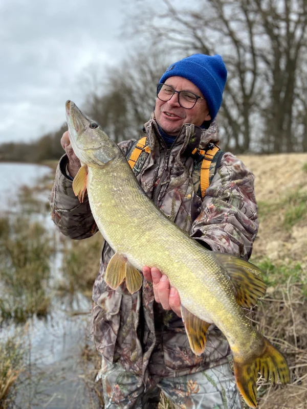 Stage de pêche du brochet à la mouche
