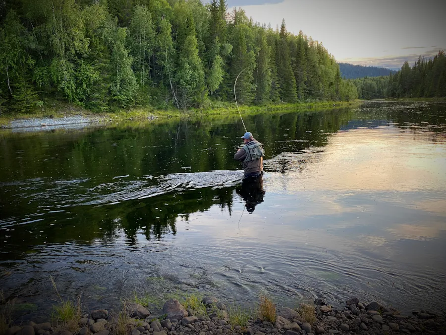 initiation pêche mouche en riviere